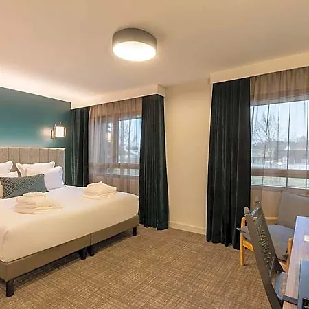 מלון Western Le Conquerant Rouen Nord 4*